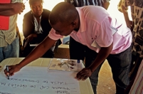Em Moçambique, parcerias com cooperativas populares estimulam desenvolvimento econômico
